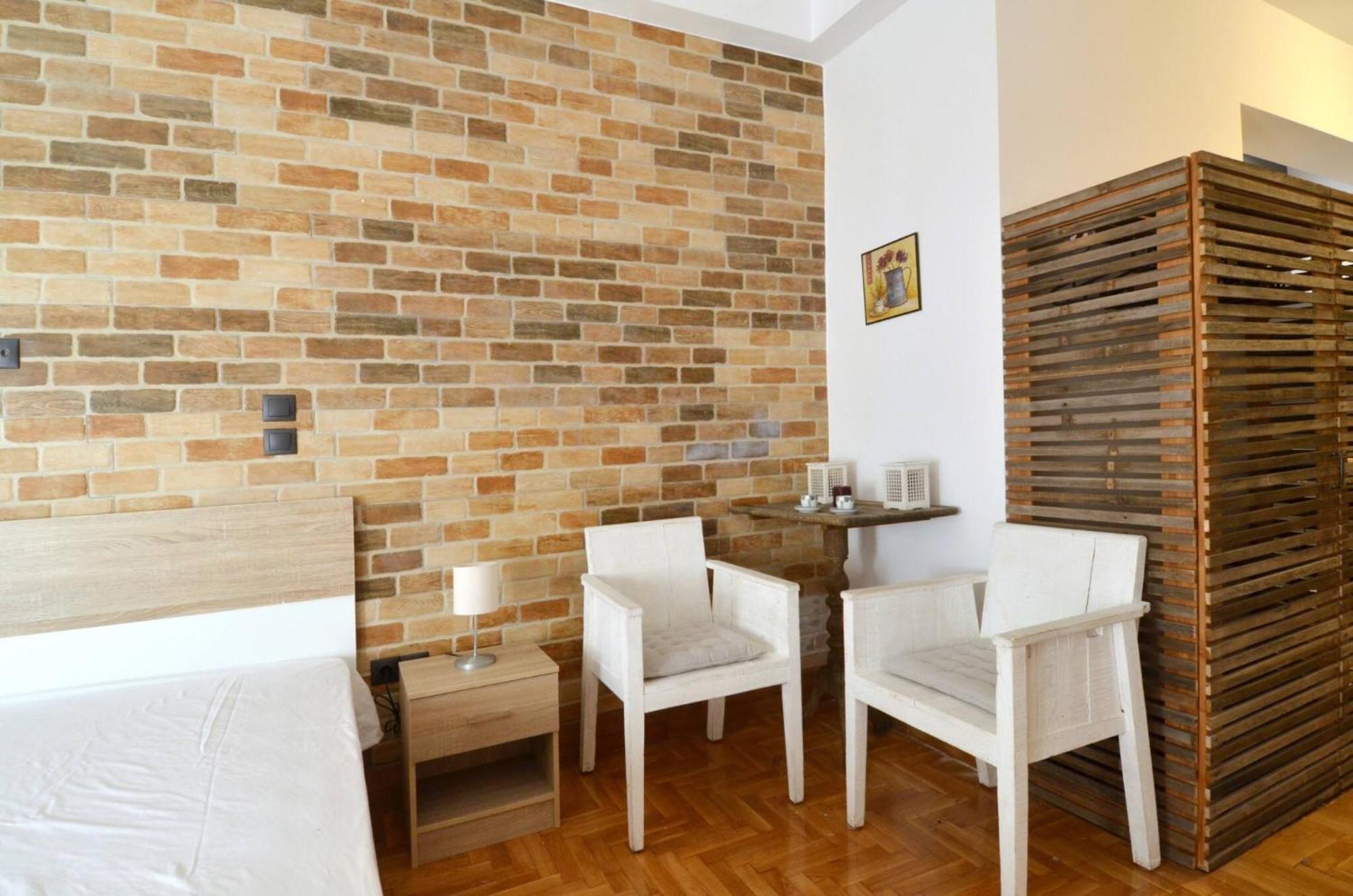A Modern Rustic Cosy Apartment At The Foot Of Mount Lycabettus Athen Exterior foto